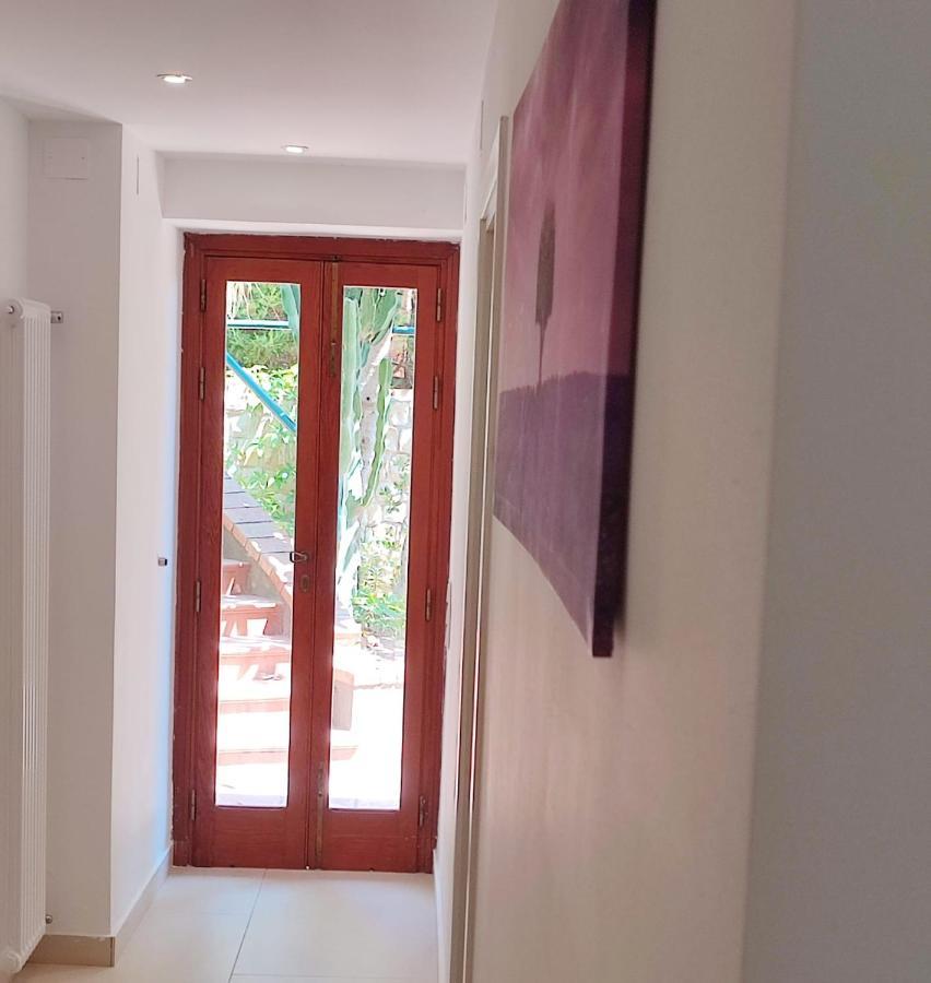 شقة Kalura Sea House تْشيفالو المظهر الخارجي الصورة